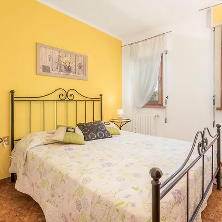 Bellavista Tuscany Panoramic Terrace Apartment Lamporecchio